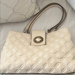 GUC! Elegant Cream Quilted Handbag Kate spade